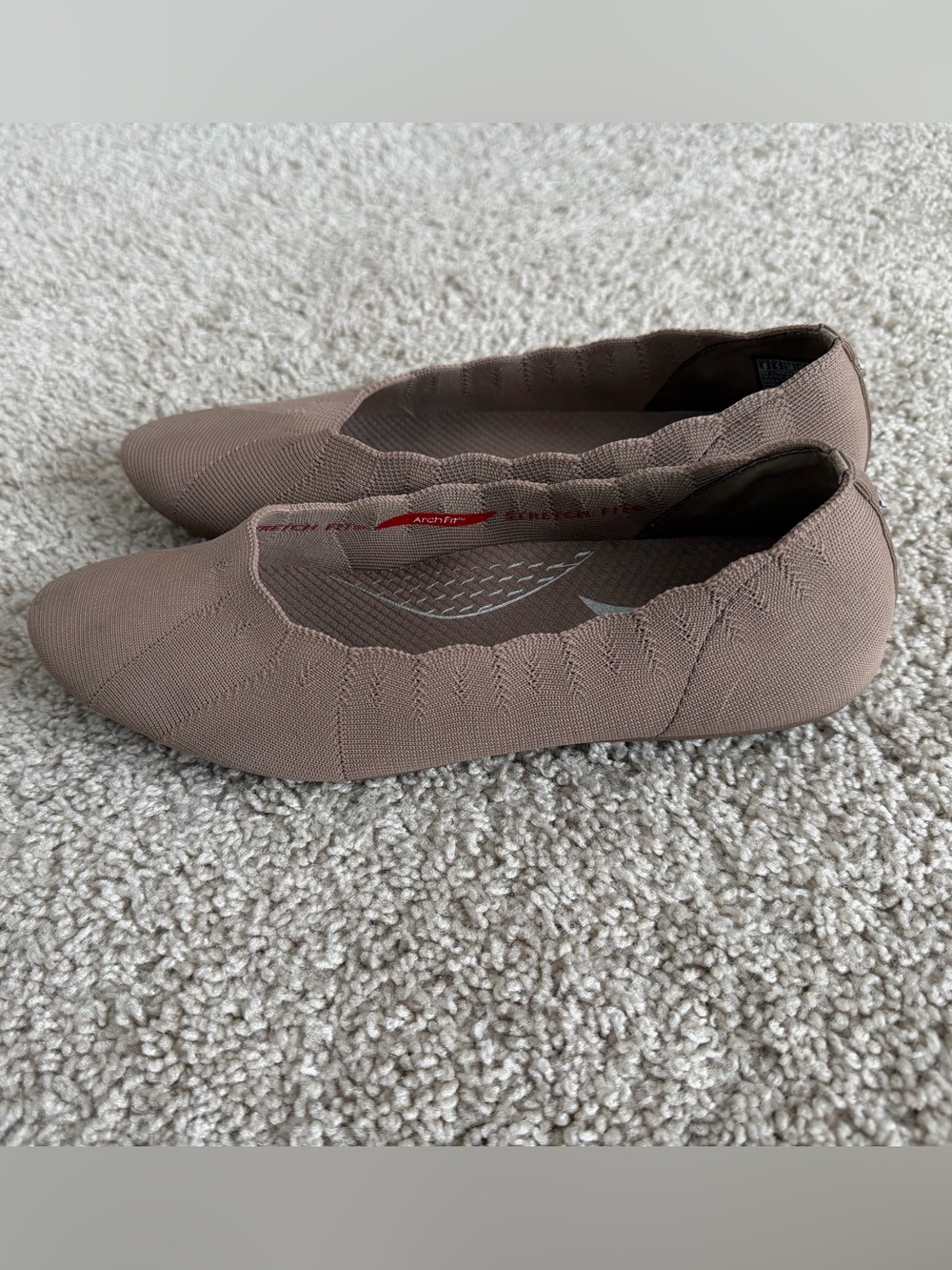 Skechers Cleo Arch Fit Ballet Flats Women’s Size 8 Comfort Slip-On Shoes - Picture 2 of 6